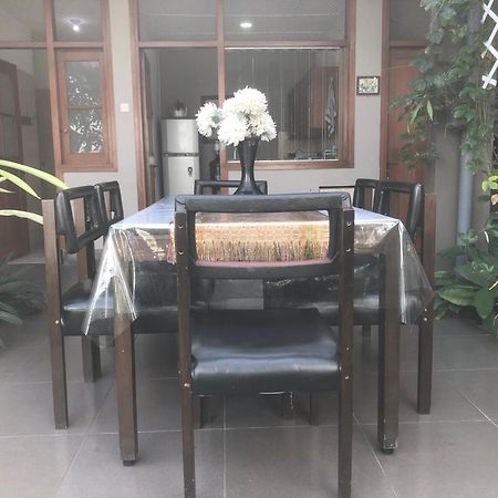 בנדונג De Riau Guesthouse מראה חיצוני תמונה