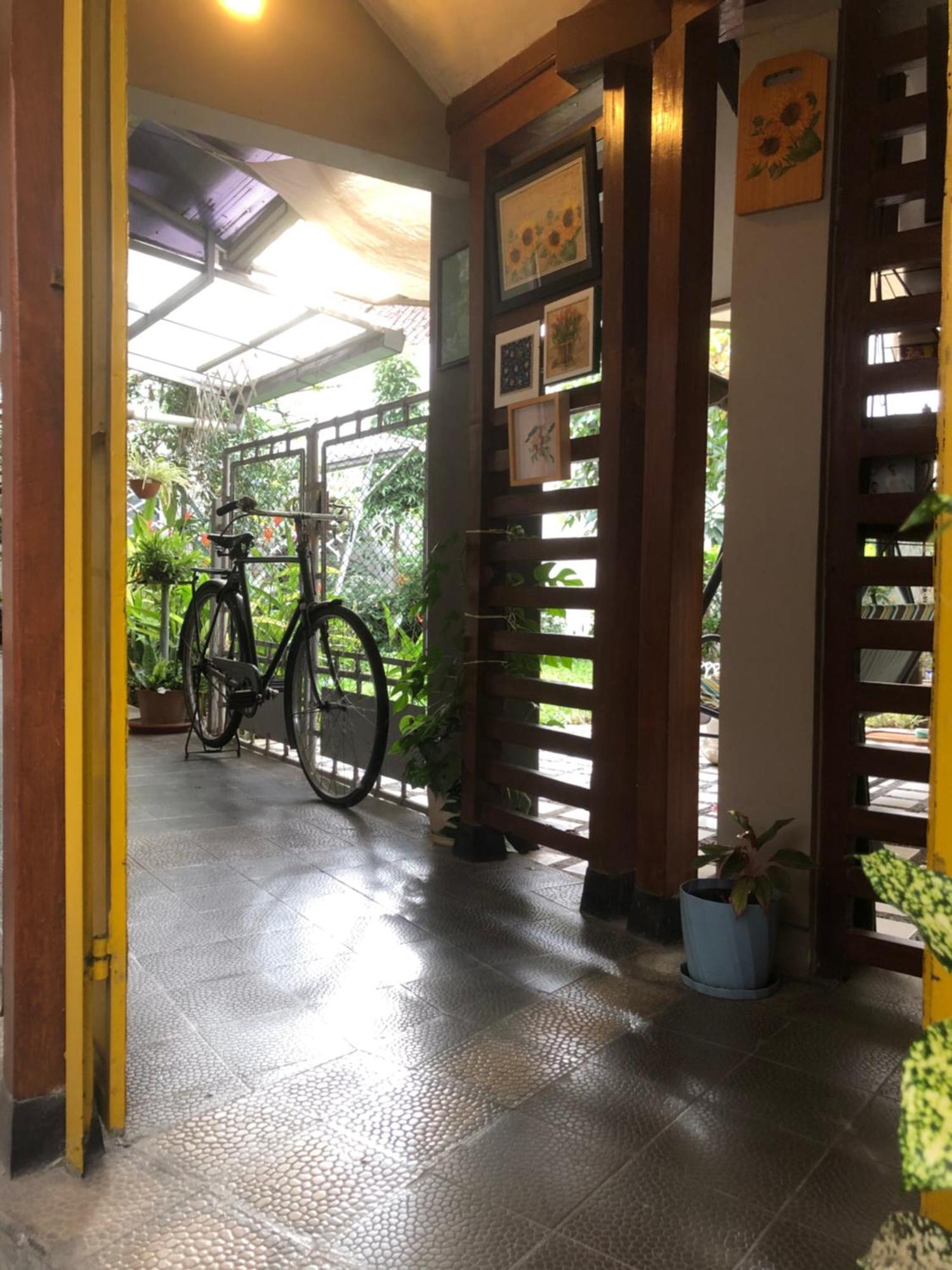 בנדונג De Riau Guesthouse מראה חיצוני תמונה