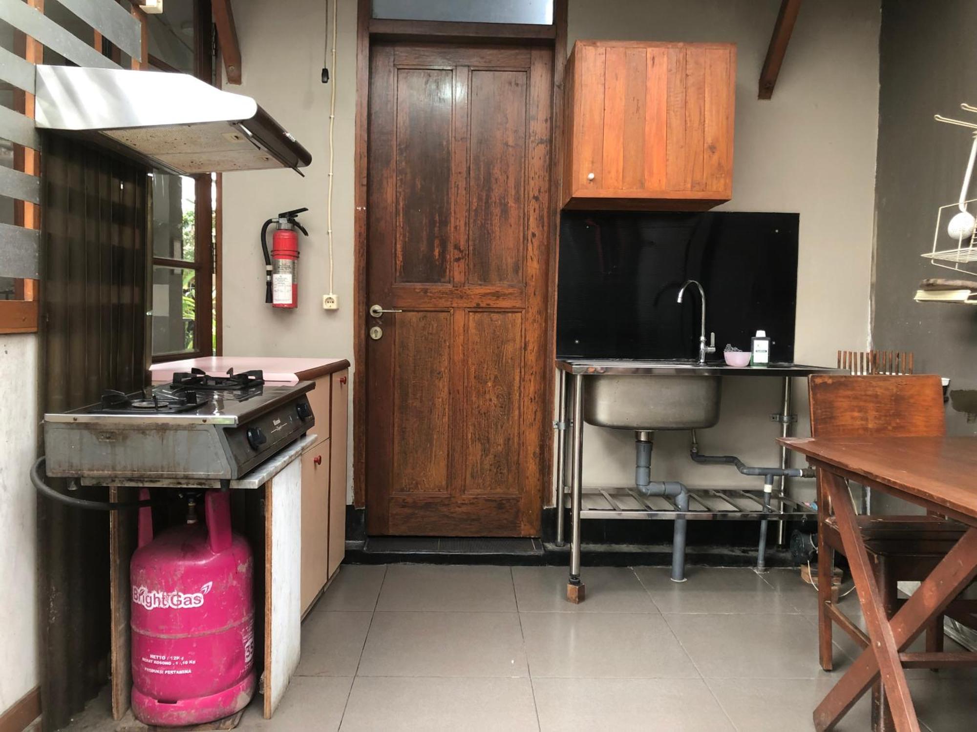בנדונג De Riau Guesthouse מראה חיצוני תמונה