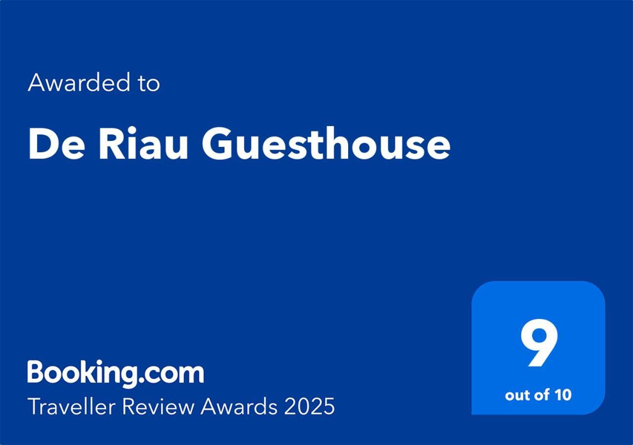 בנדונג De Riau Guesthouse מראה חיצוני תמונה